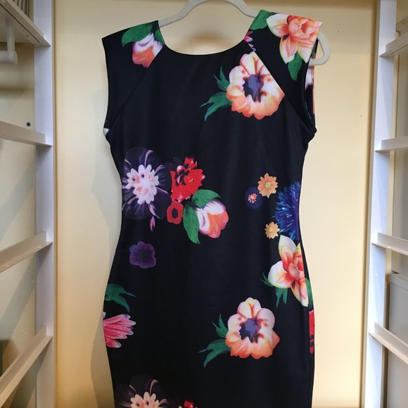 A/X Paris Floral Mini - Picture 2 of 7